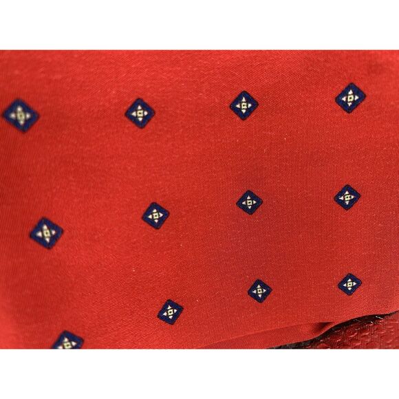 Two Vintage Brooks Brothers Bow Ties 100% Silk Blue Red Print - Picture 5 of 5
